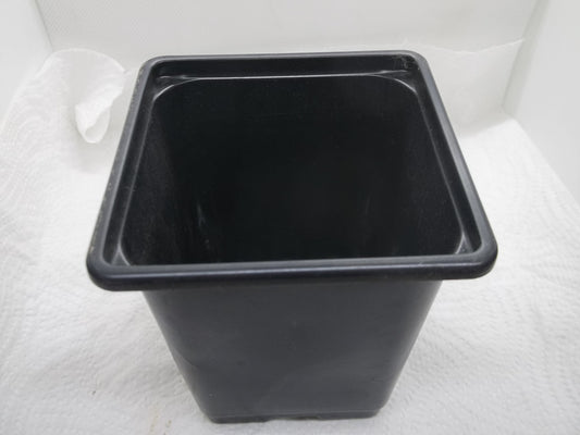 10 x 9cm square pots