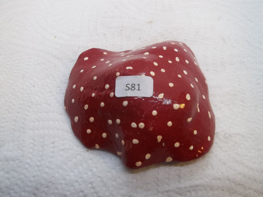 Clay Mushroom S81 (Small)